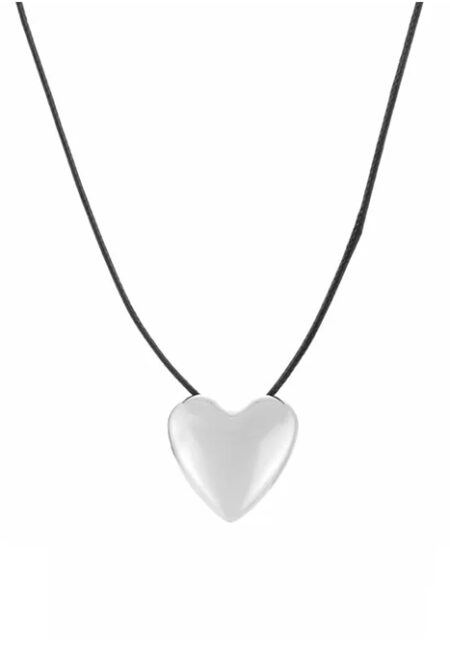 Ketting met zilverkleurig hart