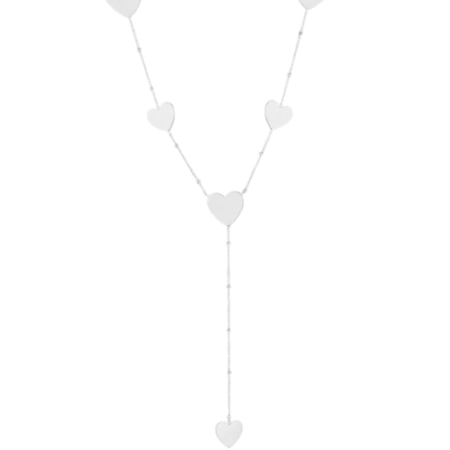 Zilverkleurige ketting met hartjes