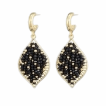 Goudkleurige oorbellen met kraaltjes, zwart