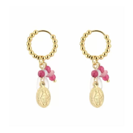 Goudkleurige oorbelletjes met kraaltjes en bedeltje