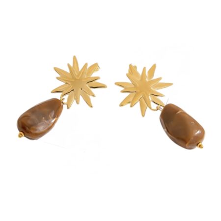 Goudkleurige statement oorbellen met sterretje en kraal