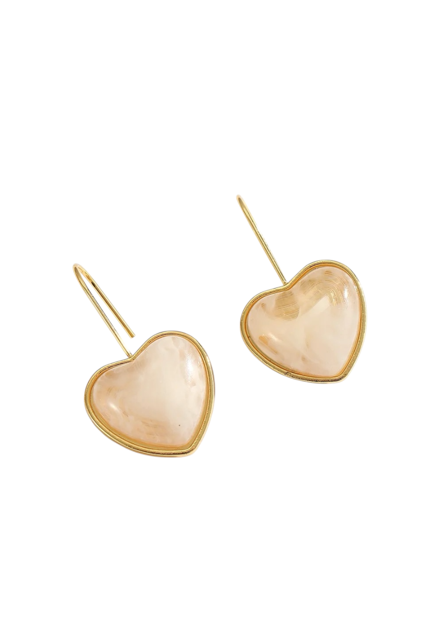 Goudkleurige oorbellen