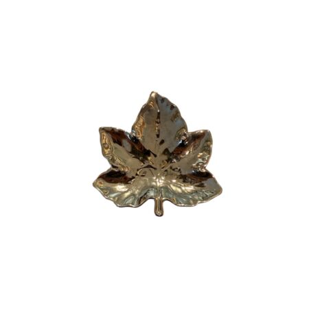 Goudkleurig schaaltje in bladvorm