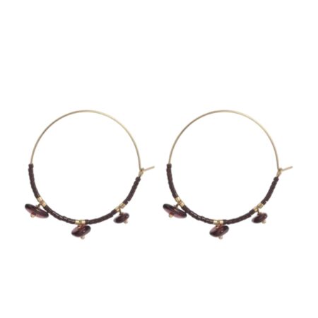 Goudkleurige creolen met kraaltjes