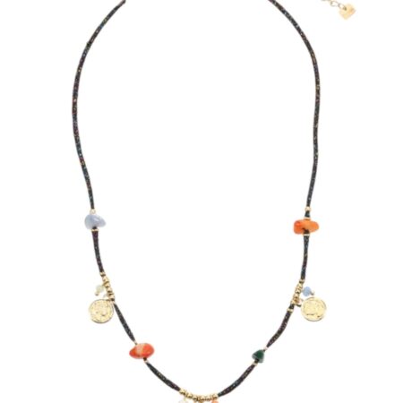 Goudkleurig kettinkje met kraaltjes en bedeltjes