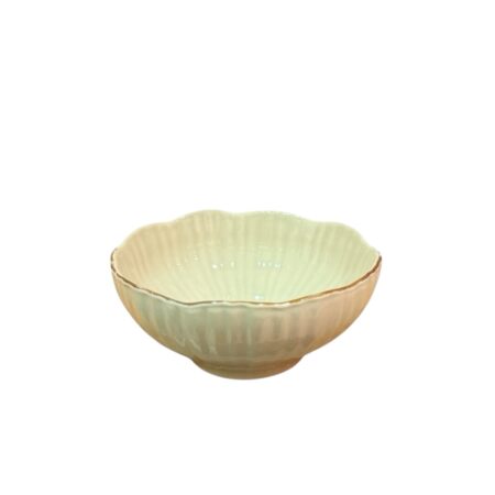 Aardewerk schaaltje, met goudkleurig randje