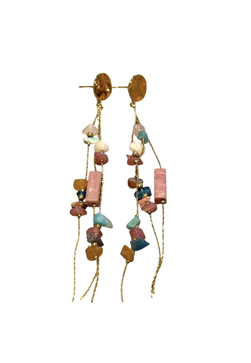 Goudkleurige oorbellen met gekleurde kraaltjes