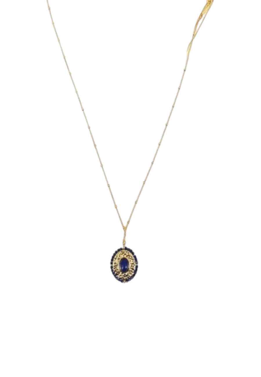 Goudkleurige half lange ketting met bedel