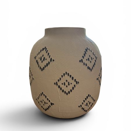 Grote beige vaas met geometrisch patroon