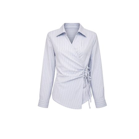 Lichtblauwe overslag blouse