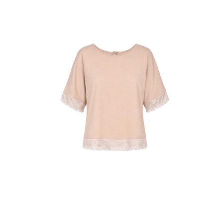 Lichtroze shirt met knoopjes op de rug