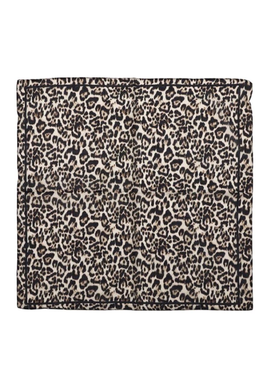 Glans shawl vierkant, Teckel